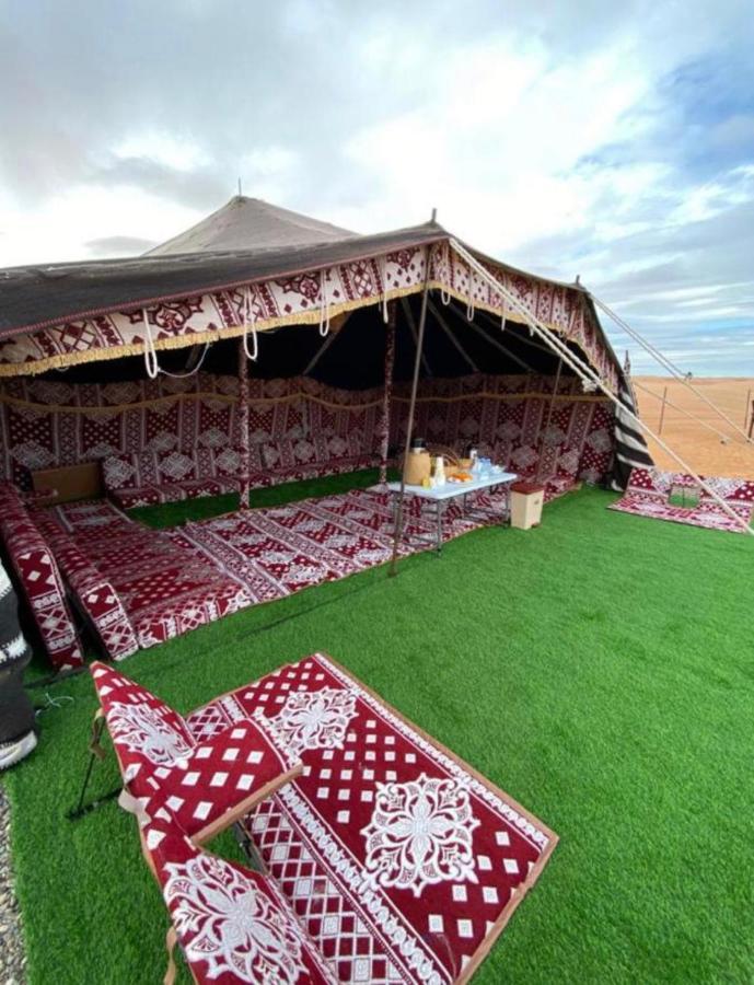 Crescent Desert Private Camp Shahiq Екстер'єр фото