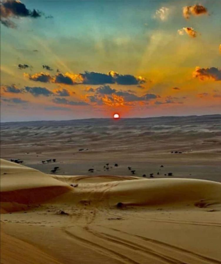Crescent Desert Private Camp Shahiq Екстер'єр фото