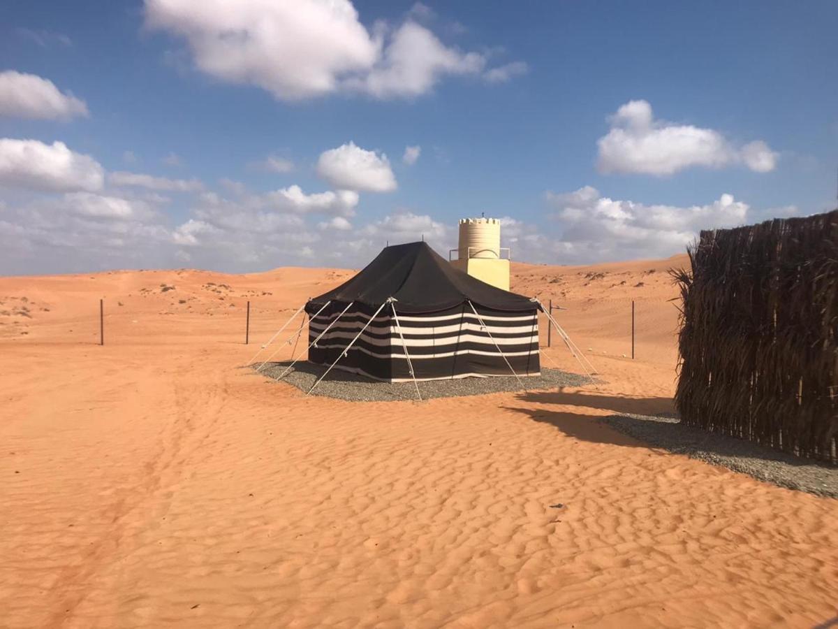 Crescent Desert Private Camp Shahiq Екстер'єр фото
