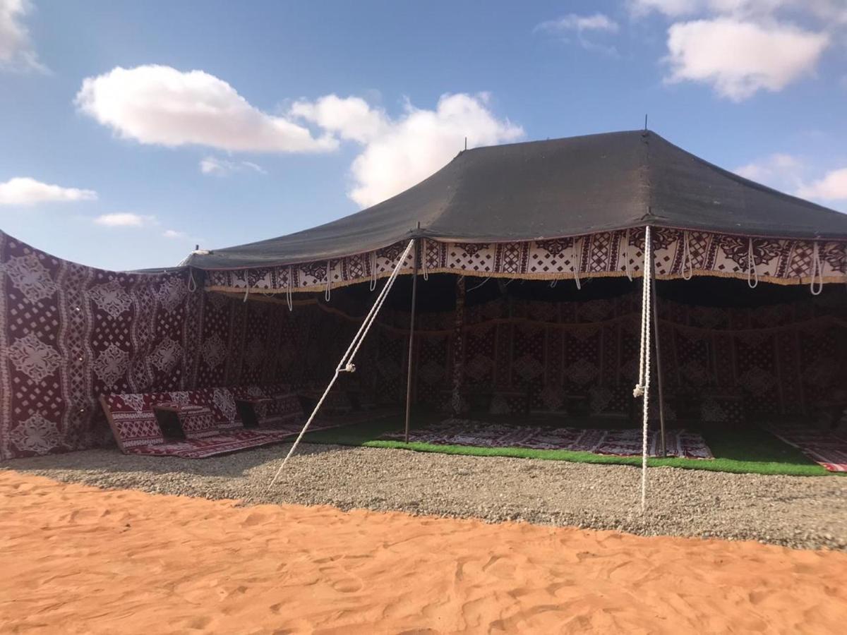 Crescent Desert Private Camp Shahiq Екстер'єр фото