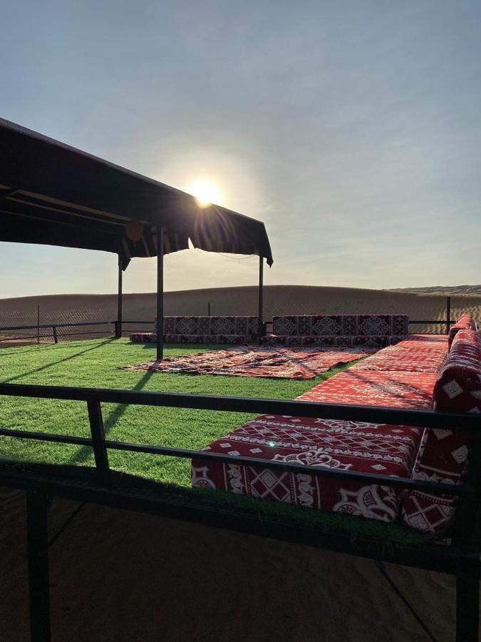 Crescent Desert Private Camp Shahiq Екстер'єр фото